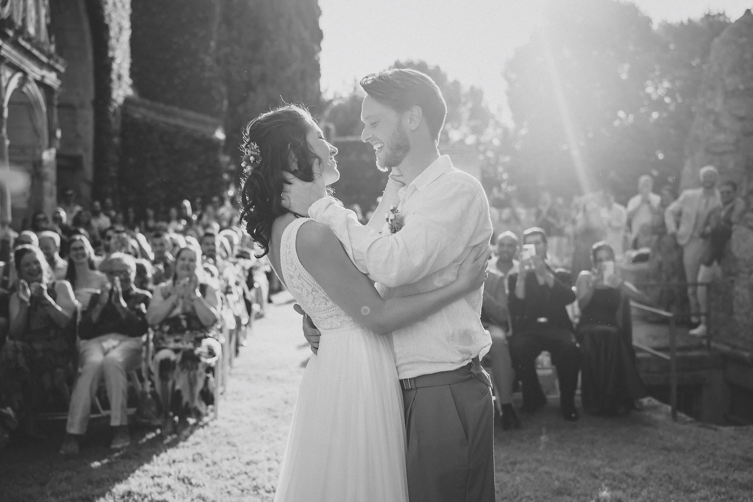 Boda en Los Claustros de Ayllón, Segovia – Fotografía documental y natural