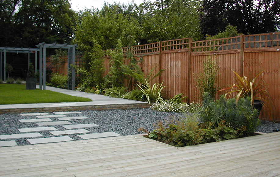 SUNBATHERS-GARDEN-2.png