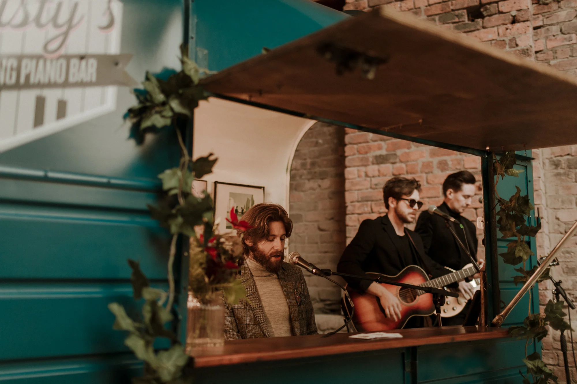 Rustys Travelling Piano Bar