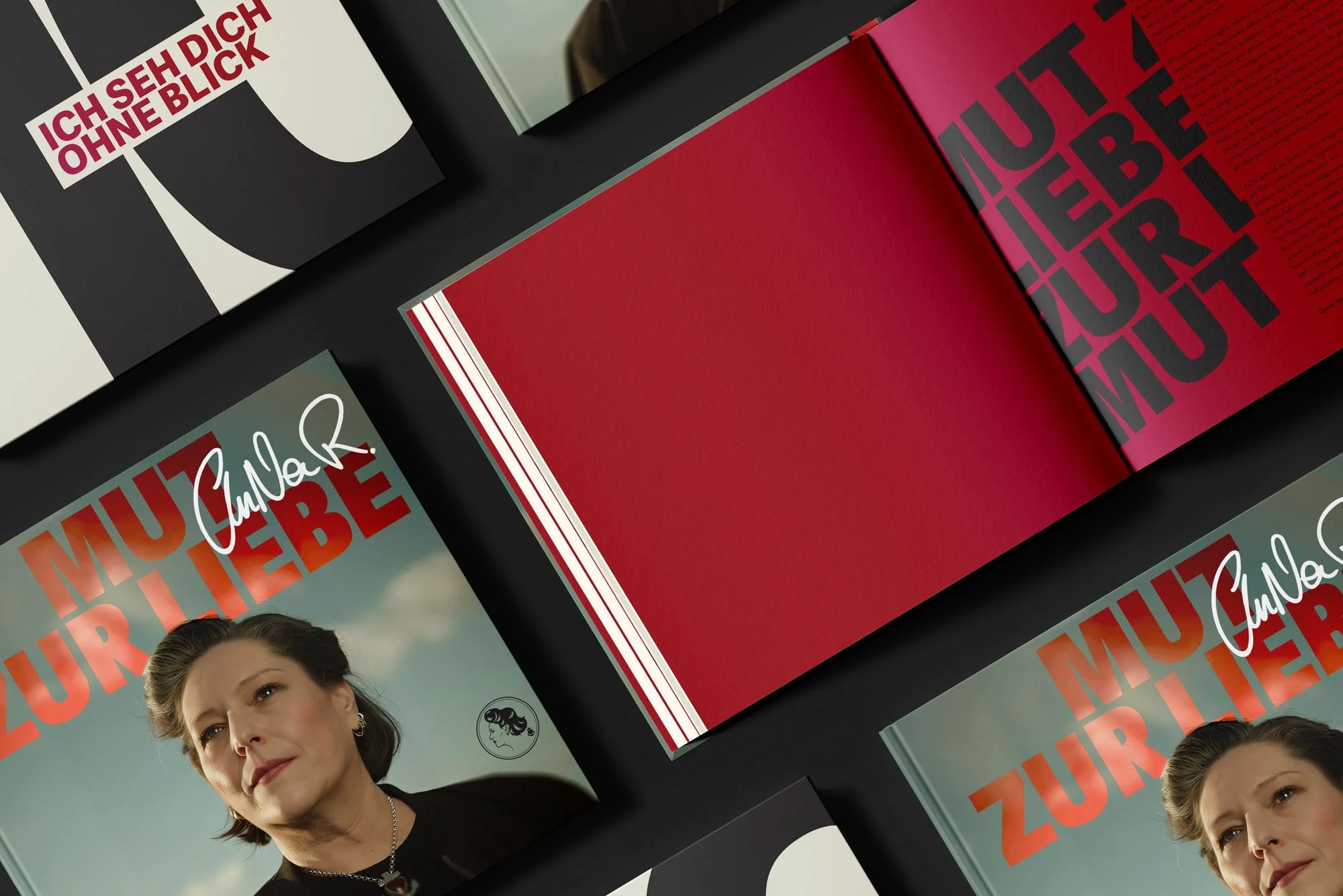 Anna R. Album Artwork mit CD, Artbook, Cover und Booklet