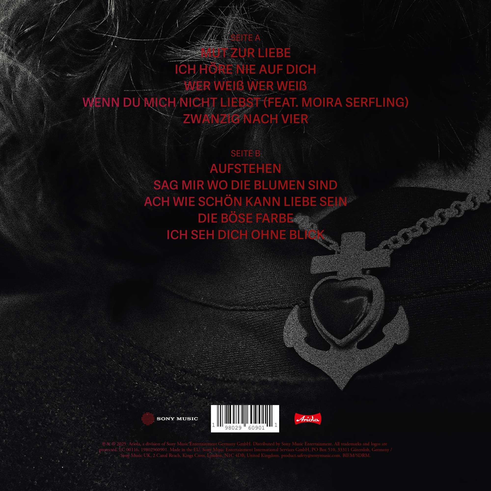 Anna R. Album Artwork mit CD, Artbook, Cover und Booklet