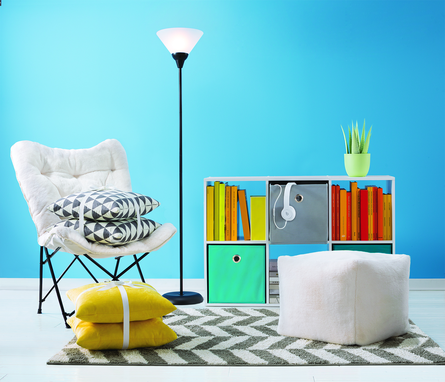 Chair & Pouf
