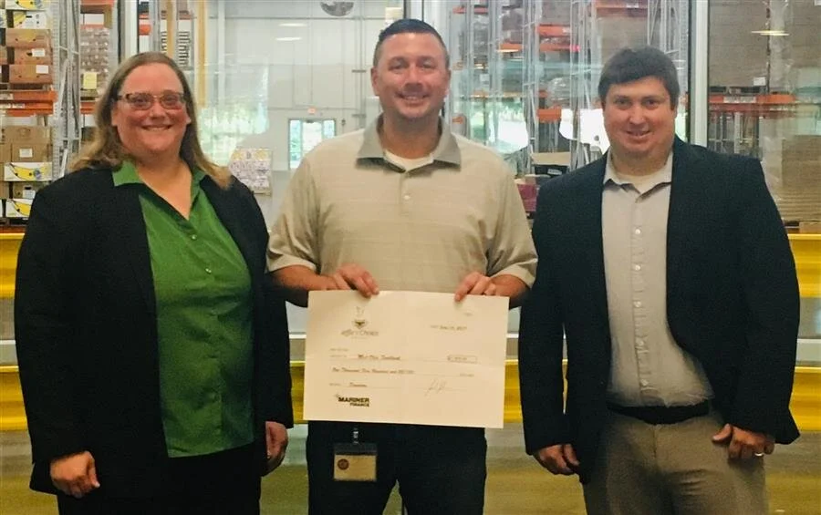 Pictured: Heather Himmelspach (L) ABM in Reynoldsburg, OH and Joseph Askins (R) DM,