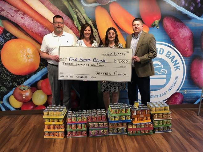 Pictured left to right: Bret Baker (7507 BM), Beth Ellsion (CMFB), Sharon Keppler (9346 AM), and Ryan Collins (District 953 AVP)