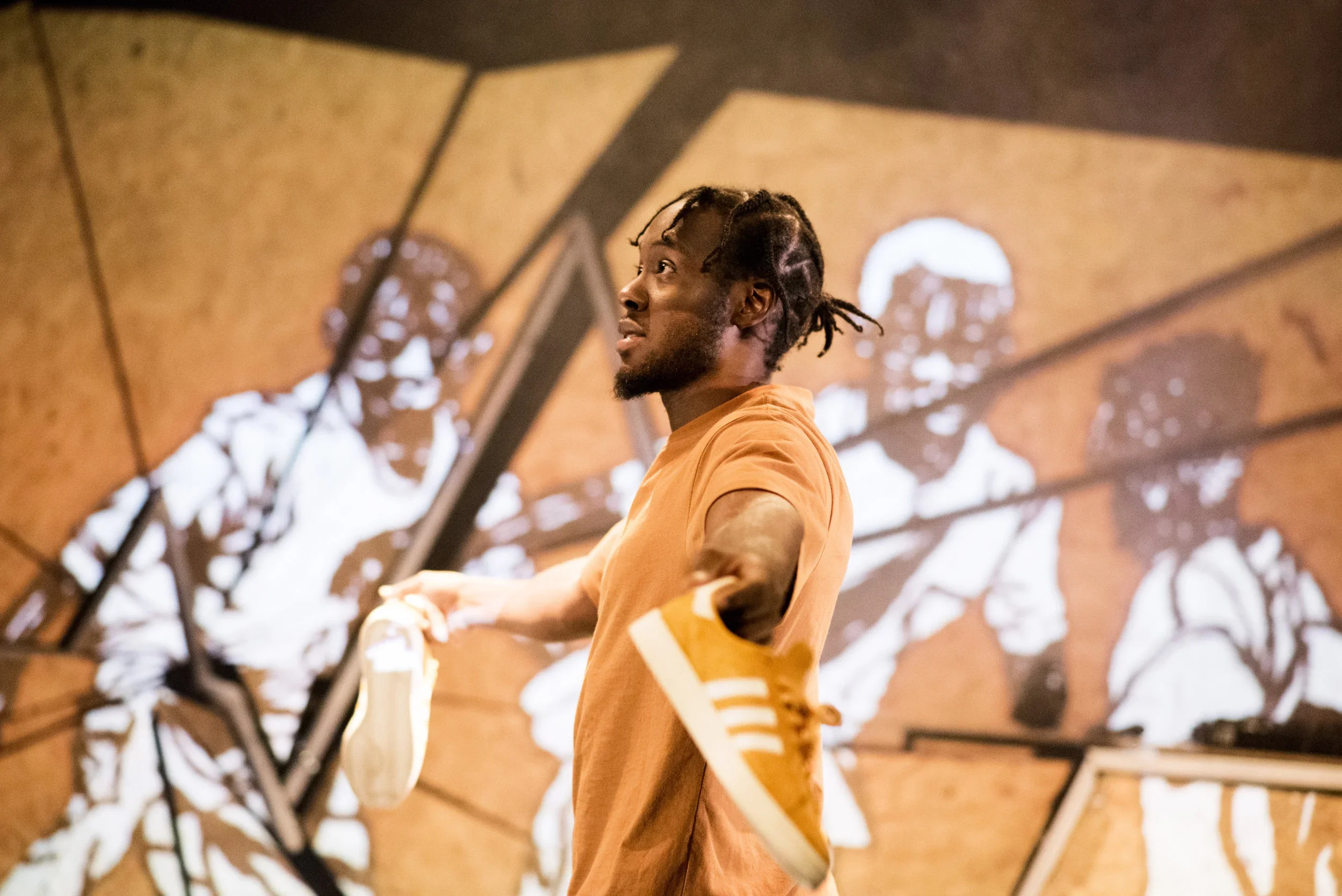 GOLDFISH BOWL - Battersea Arts Centre (2018)