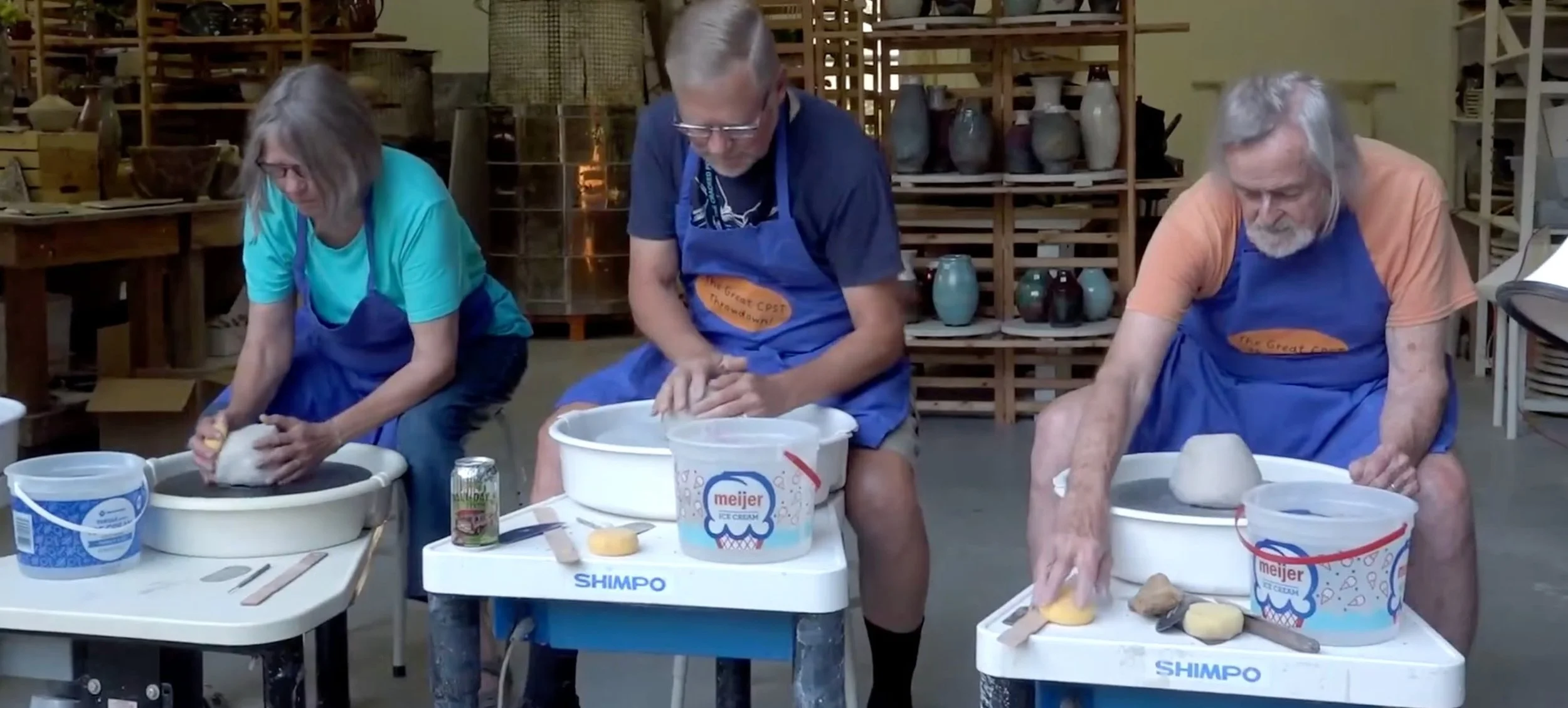 The Cracked Pot Throwdown!