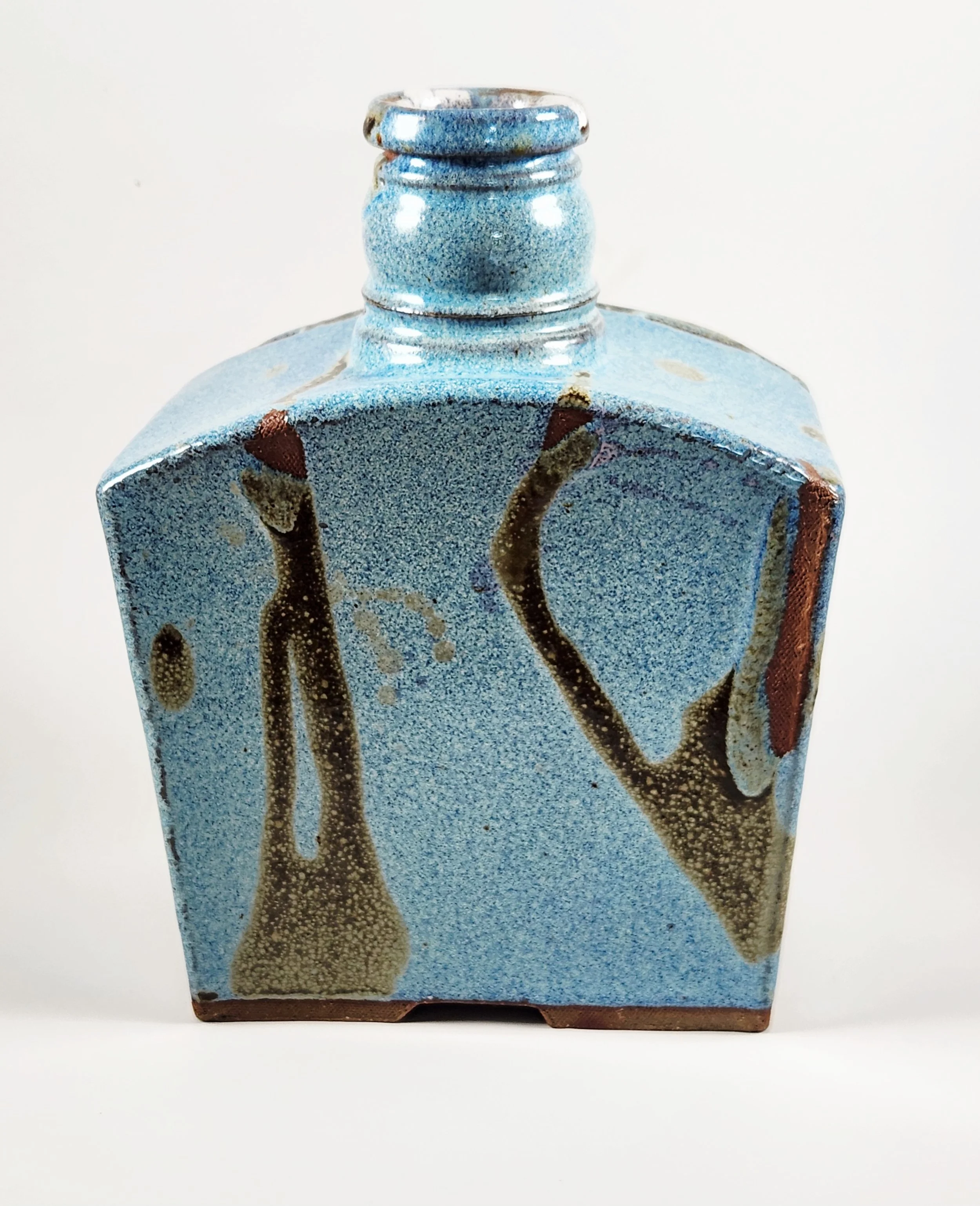 Bottle.jpg