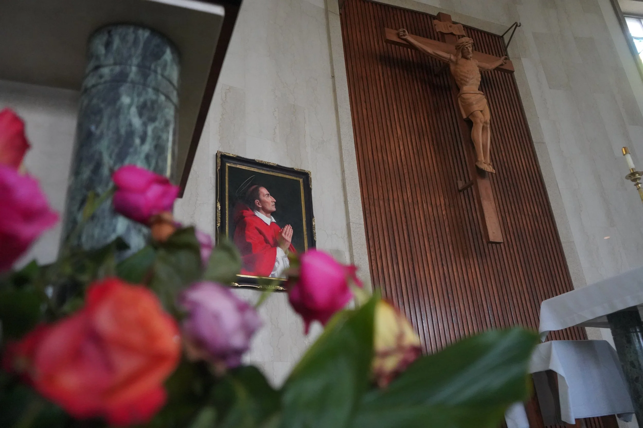 Church with flowers 3.JPG