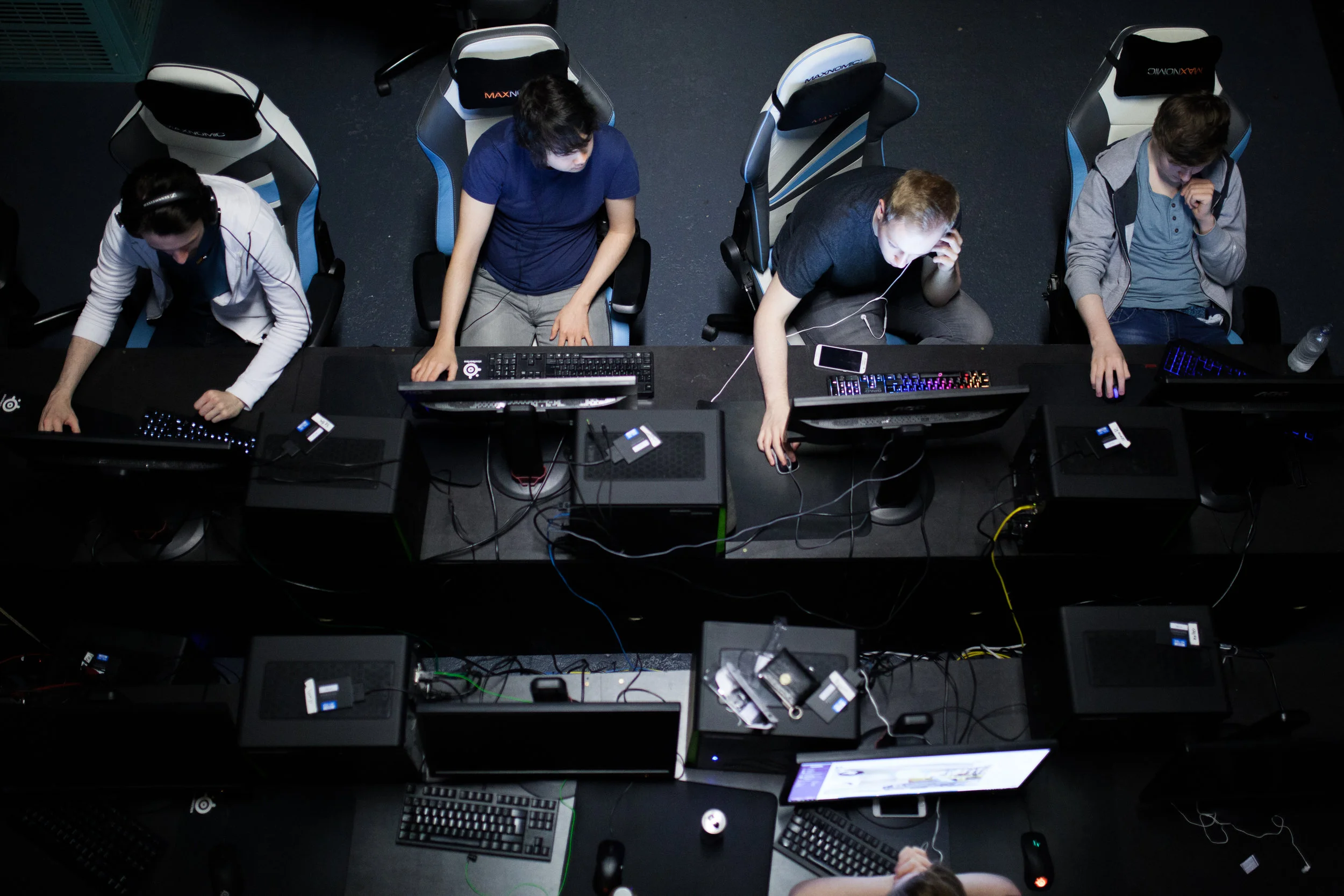 160703_ Ravi-Lakhani _ESL-Prem-CSGO-Spring-Finals_-2.jpg