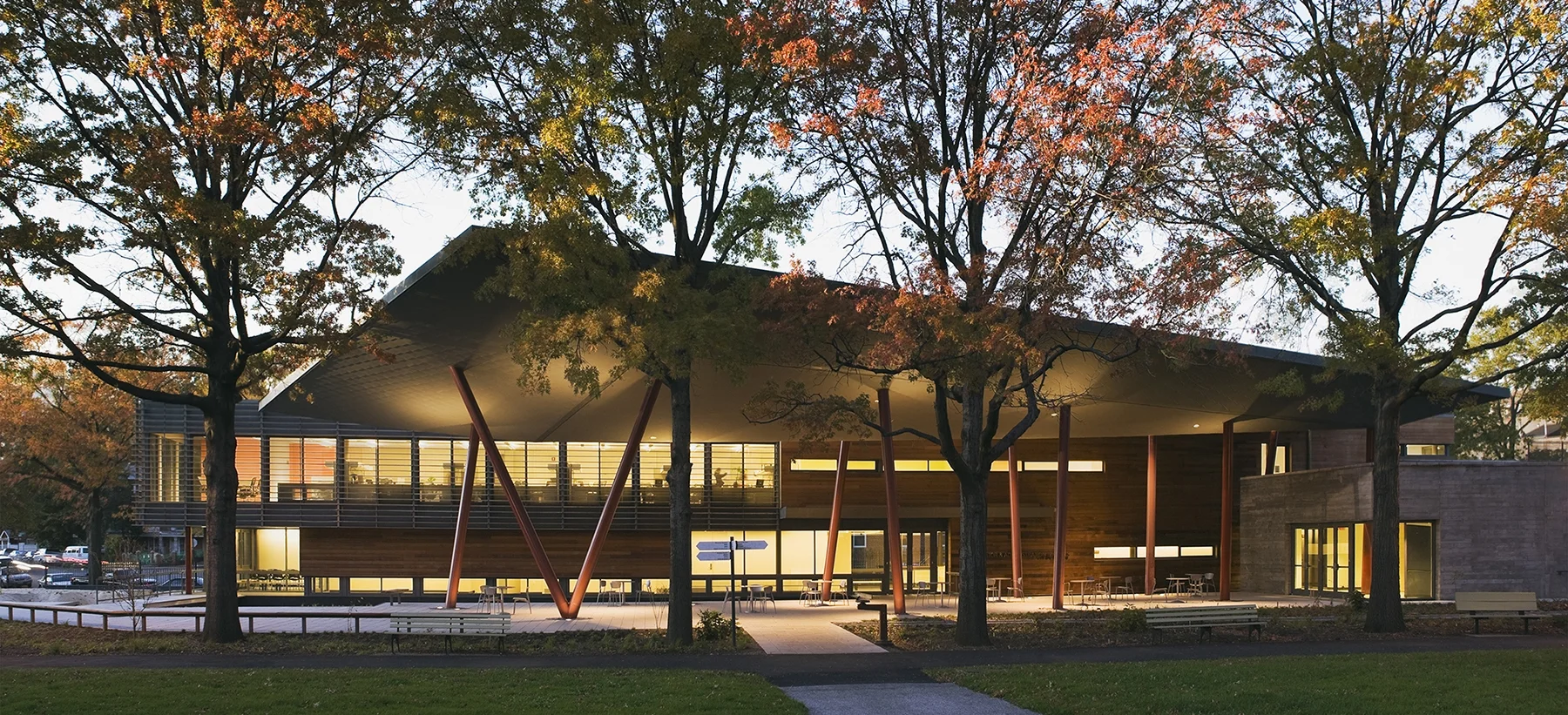 Queens Botanical Gardens Terrace; Photo Credit: Jeff Goldberg/ESTO 