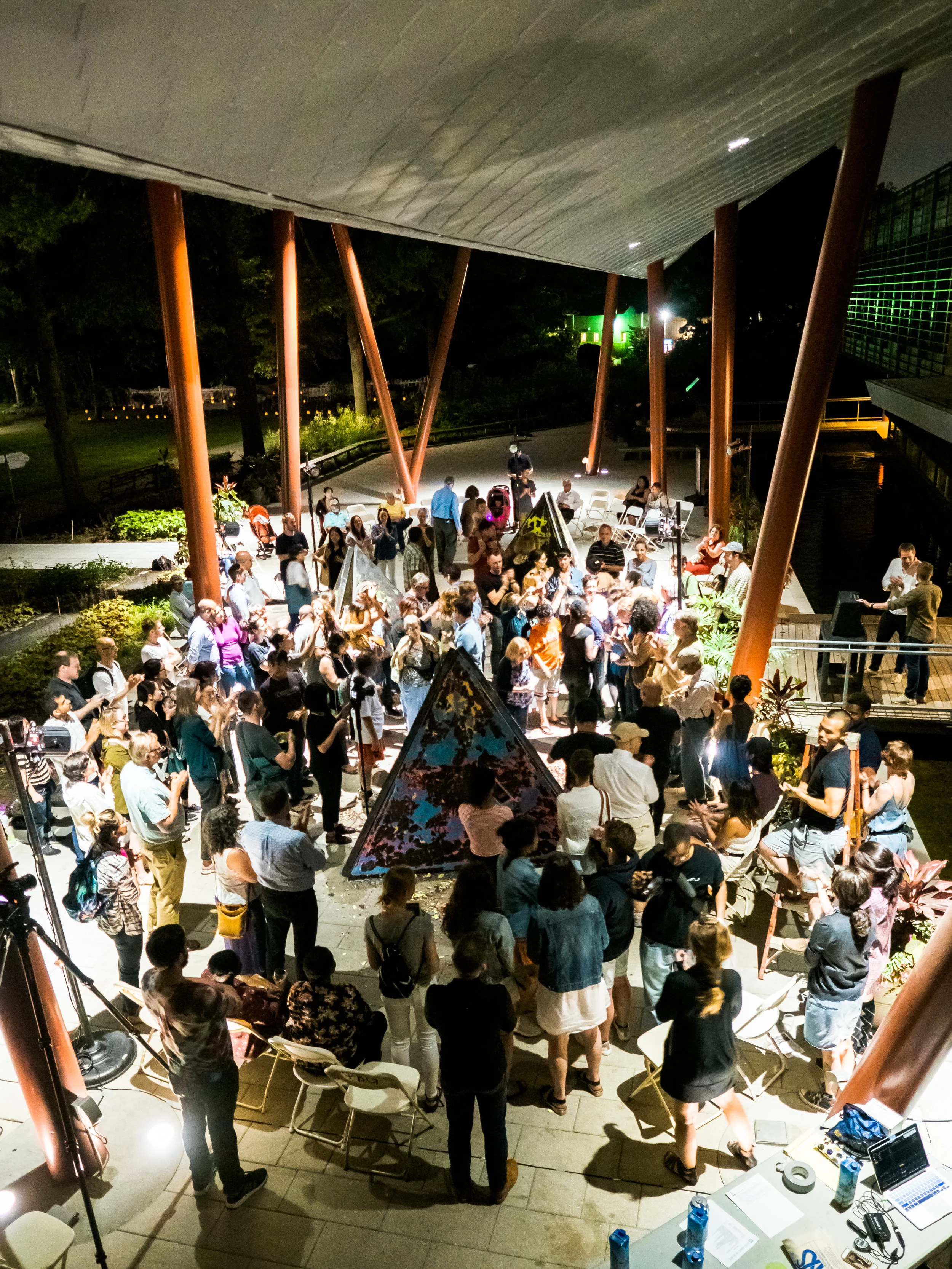World Premiere production of SHED by 2017-18 Awardee in Choreography Chuan Xie at Queens Botanical Garden; photo by Nathaniel Marsh