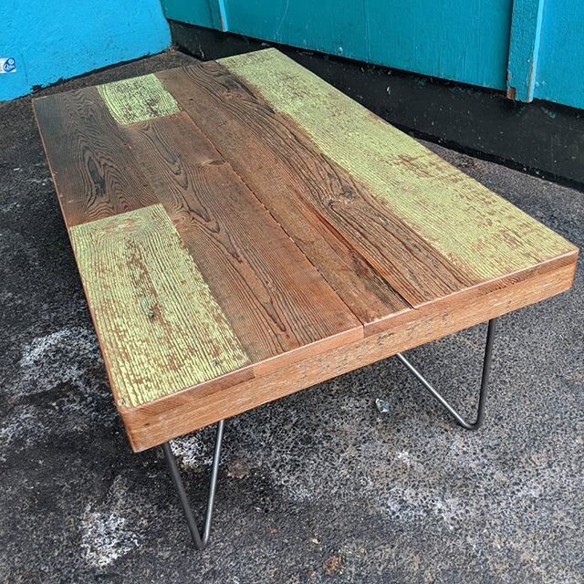 3 Foot Reclaimed coffee table with green accents perfect for that love seat or studio apartment! Priced at $149 for value! Make an appointment for this weekend!