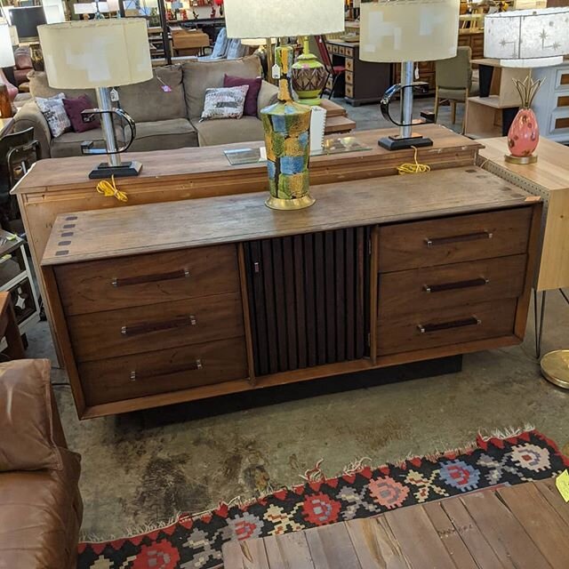 Gorgeous Walnut credenza. Interested? Let us know and we can set up an appointment for you!