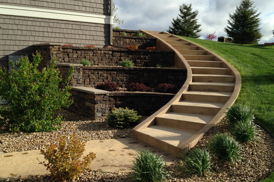 Groundworks Landscaping And Hardscaping Mn - Walkout Basement Landscaping Pictures Groundworks Landscaping And Hardscaping Mn - Walkout Basement Landscaping Pictures