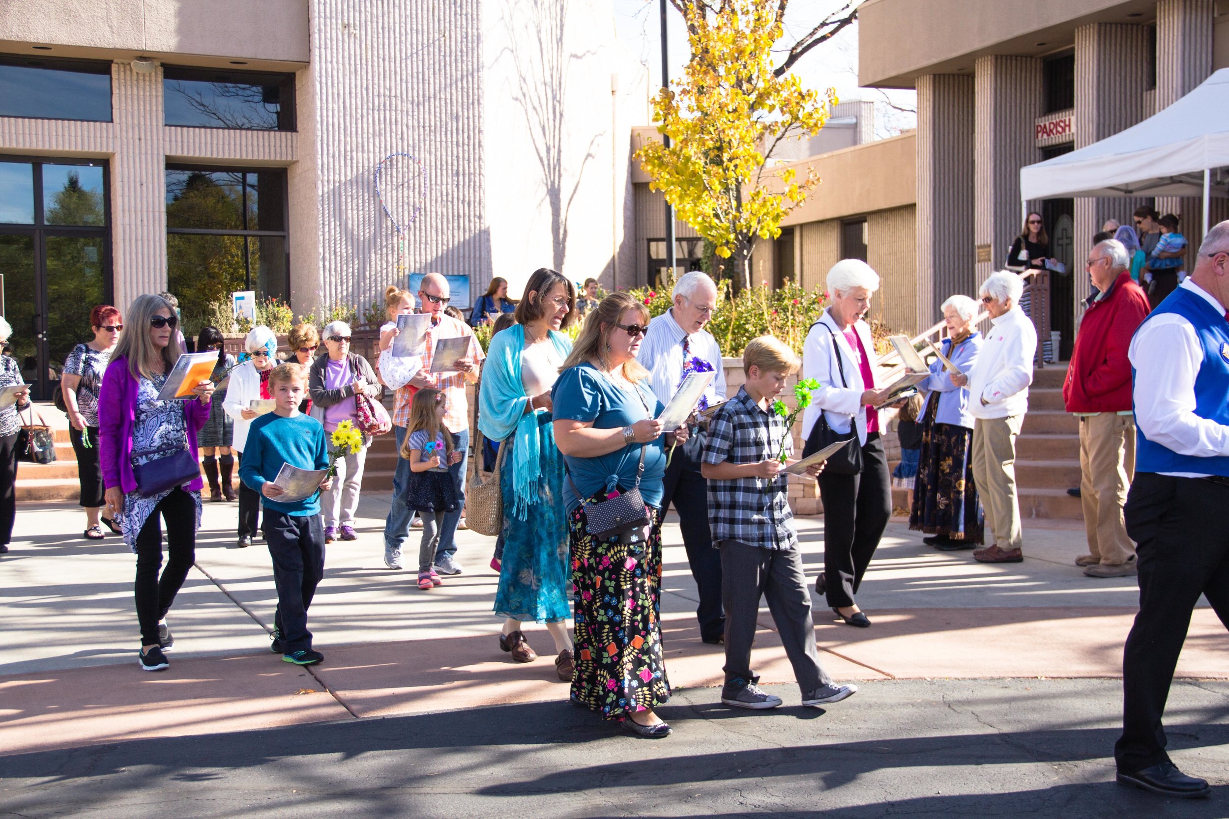 OLF KoC Processional (12 of 34).jpg