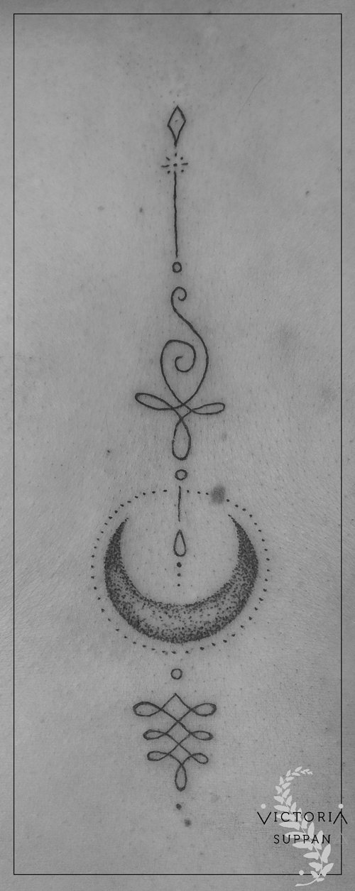 SUPPAN-sternum-unalome-02-22.jpg