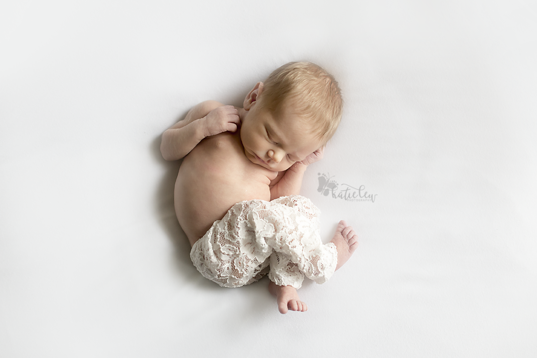 Stillwater, Oklahoma newborn photographer