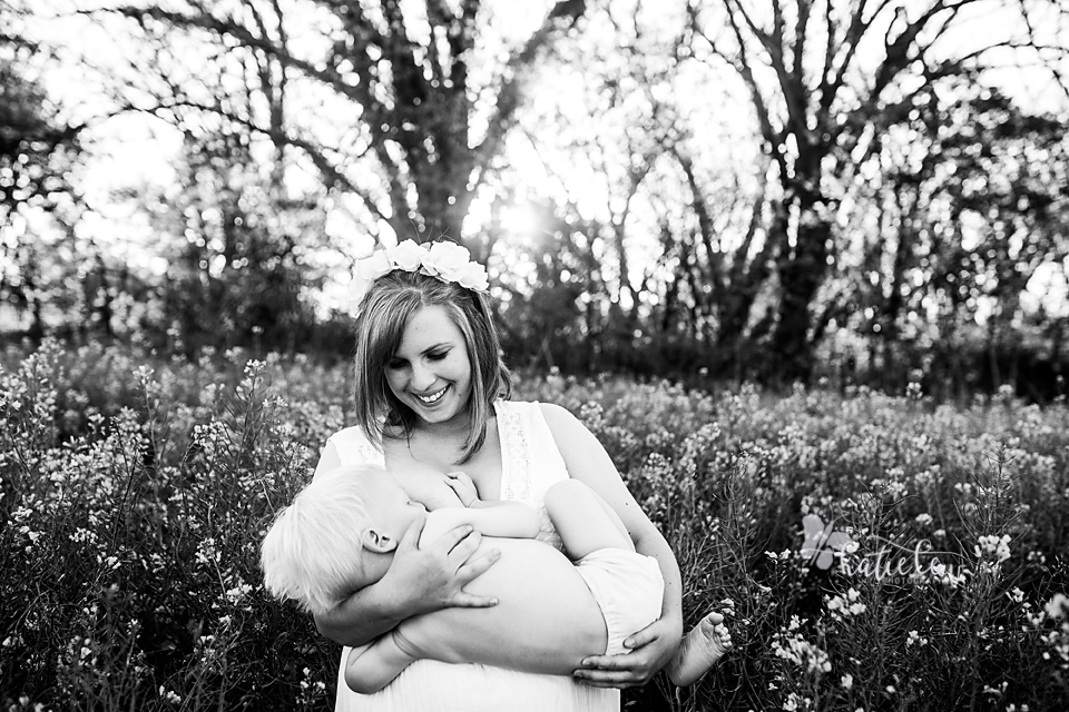breastfeeding portrait