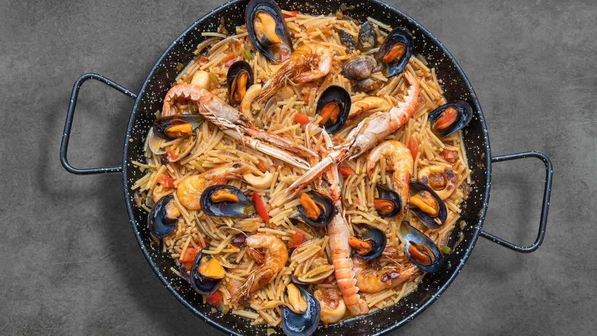 April 24 - Fideua del Senorito.jpg