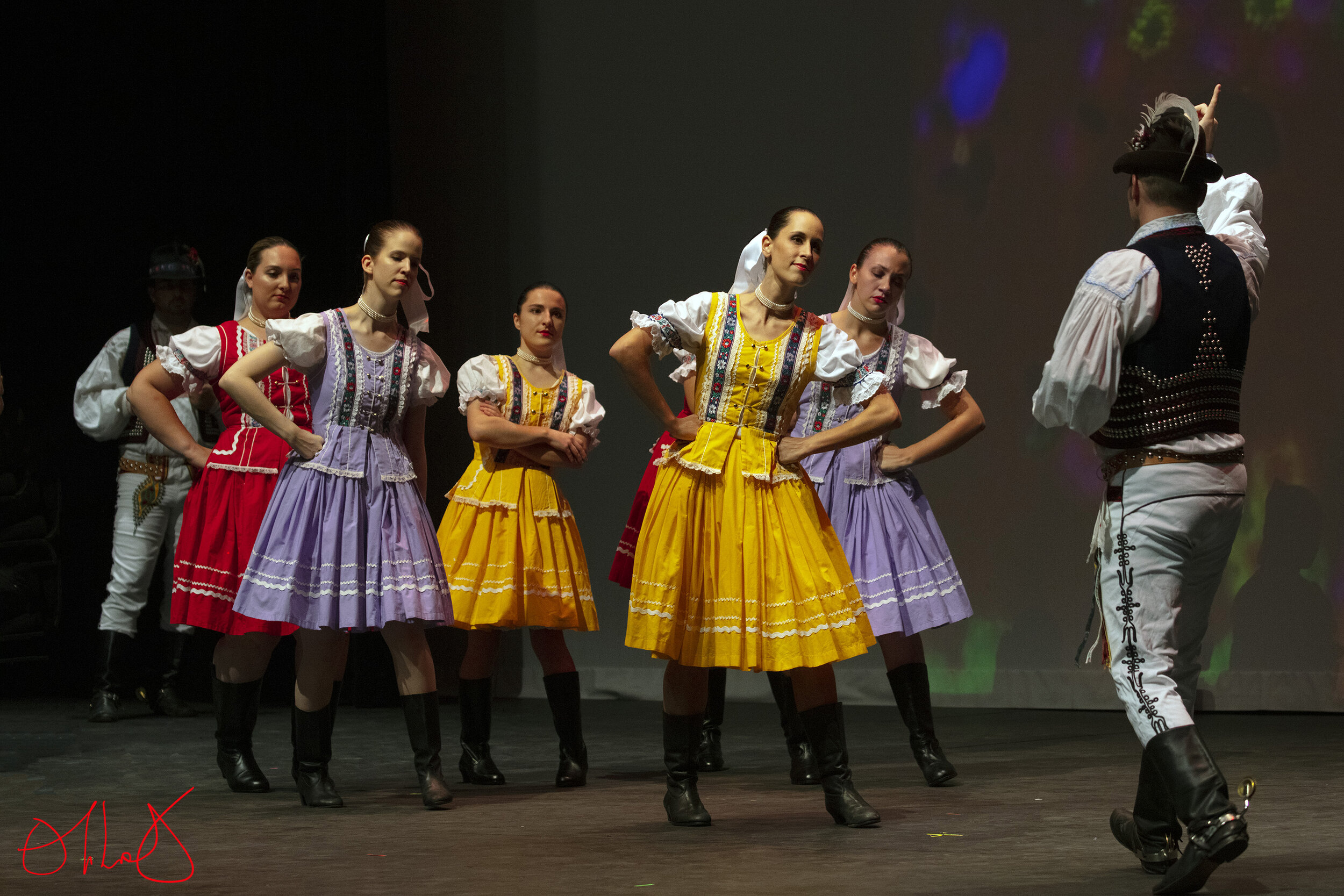 Milton - 20191006 - Vychodna Slovak Dancers 35th IOM_4820.jpg