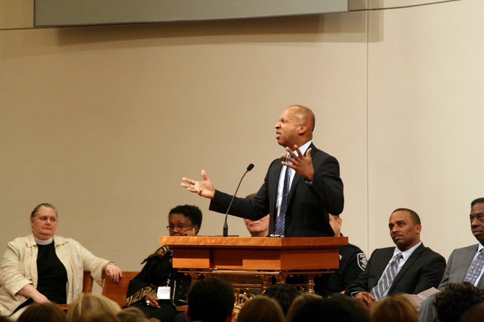 Bryan Stevenson 8.jpg