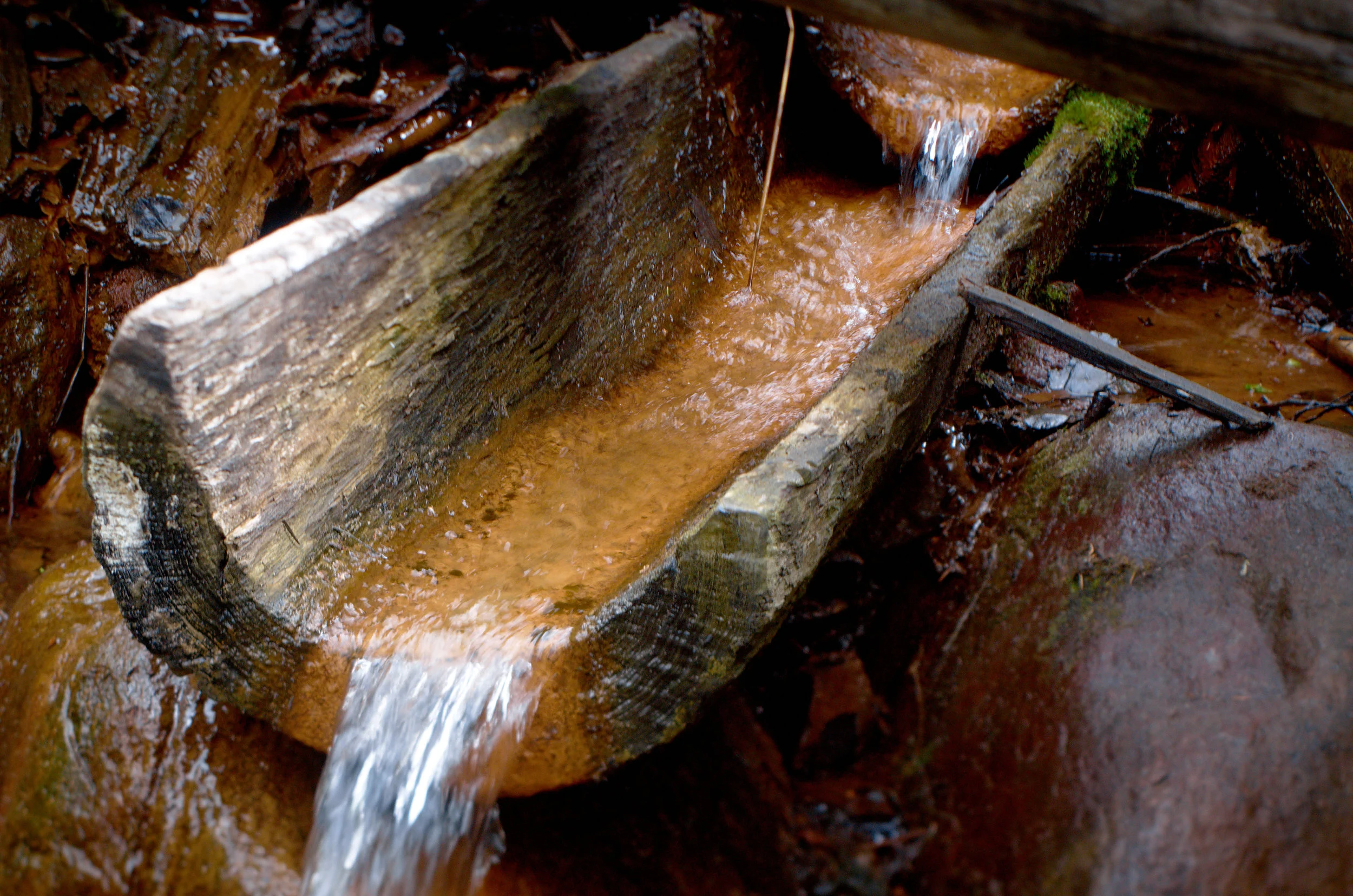 mineral water well.jpg