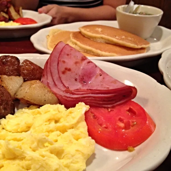 Brunch Review Joe's Inn — As Told Over Brunch