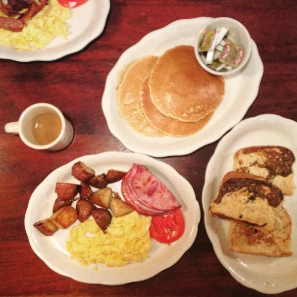 Brunch Review Joe's Inn — As Told Over Brunch