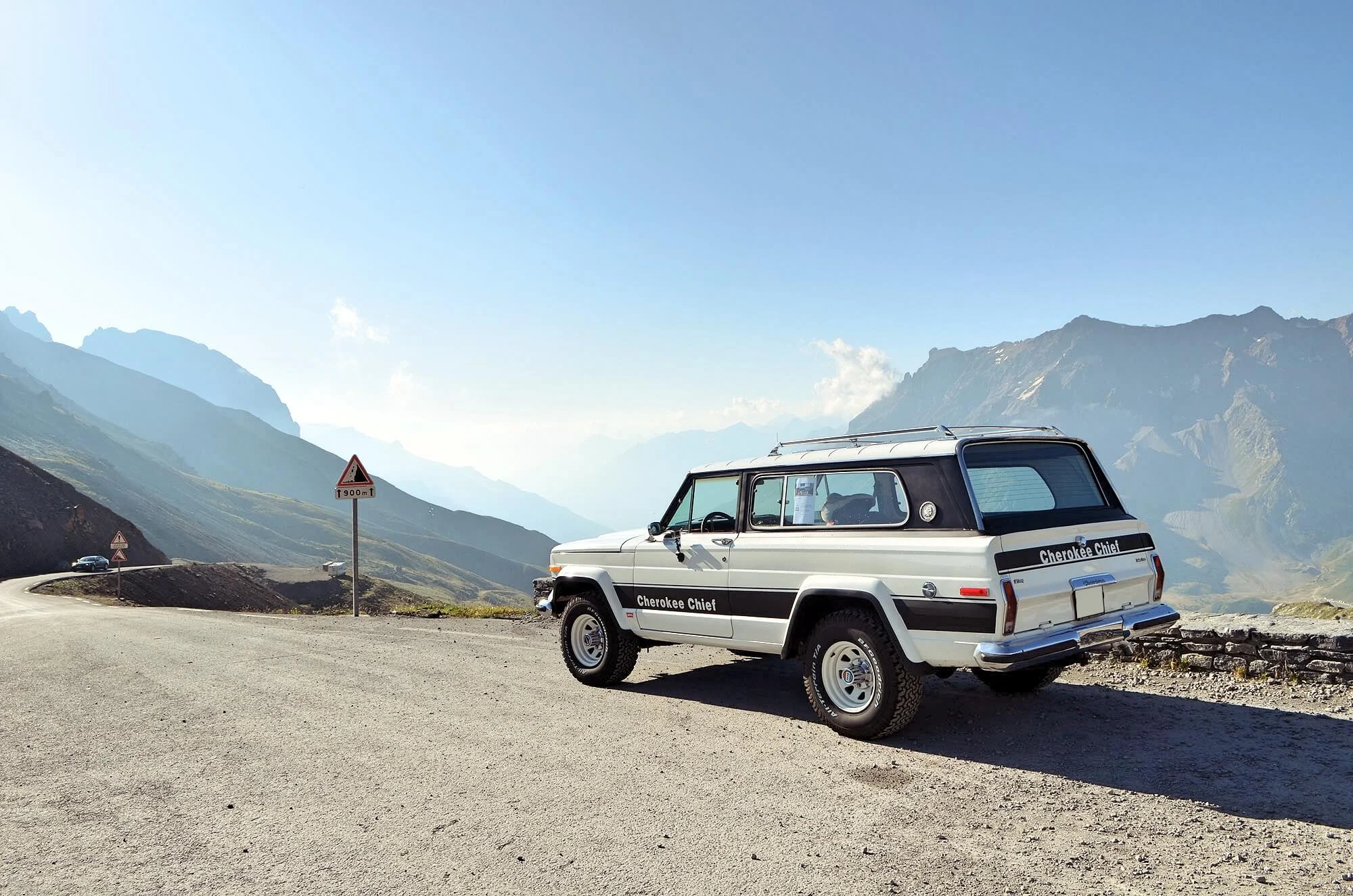 jeep-cherokee-chief-valloire-095_header.JPG