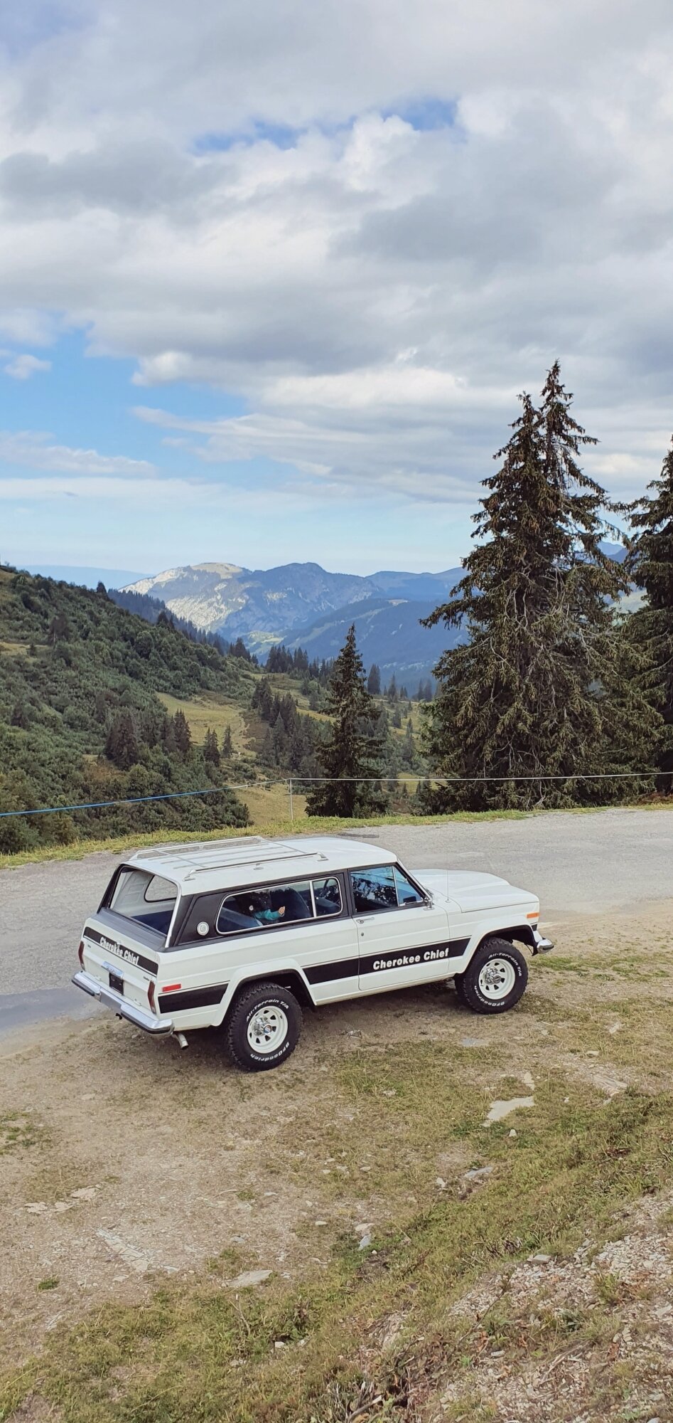 fotorjeep-cherokee-chief-1978-chatel-france-shooting-42.jpg