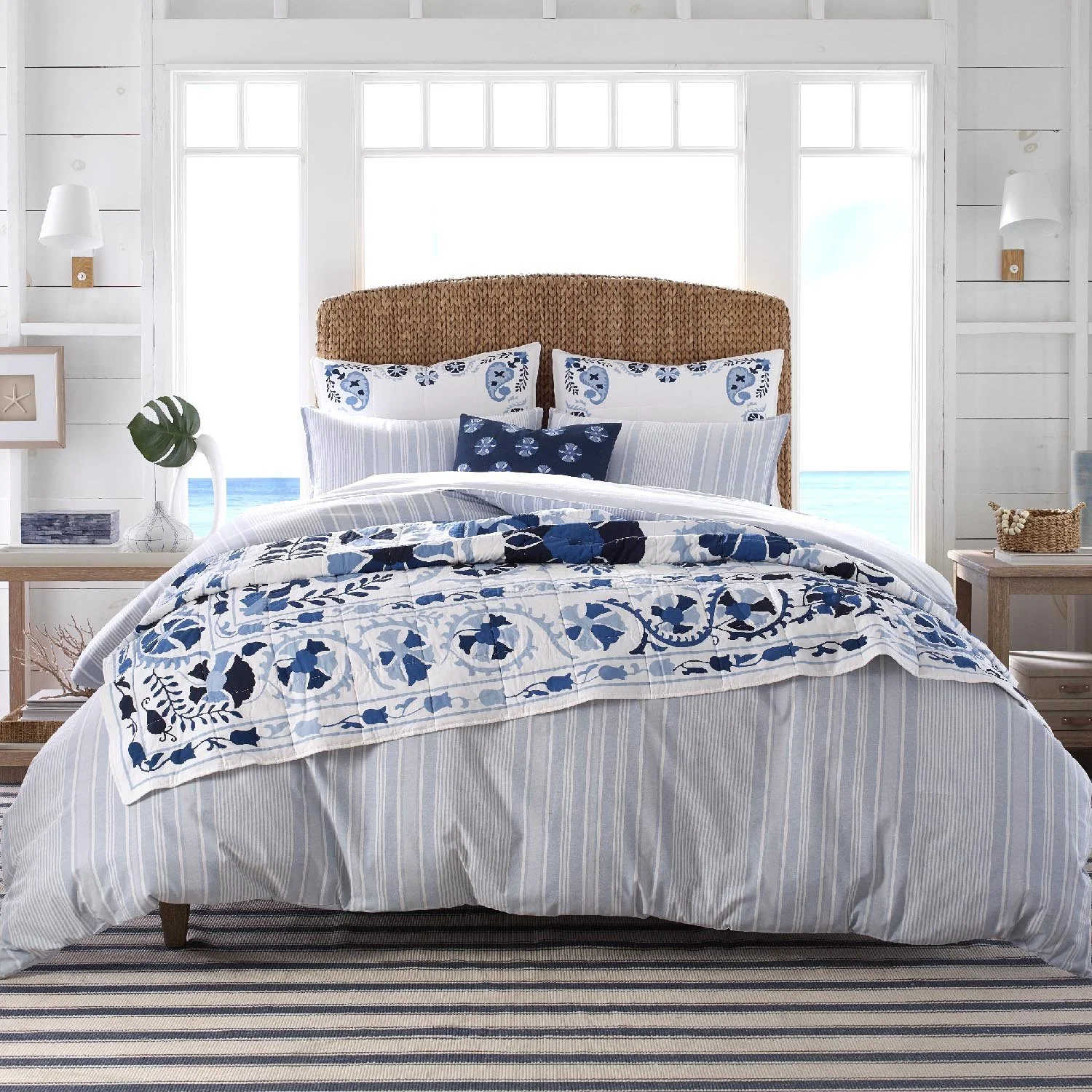 Southern-Tide-Corolla-Comforter-Quilt-Set-Main-B_.jpg
