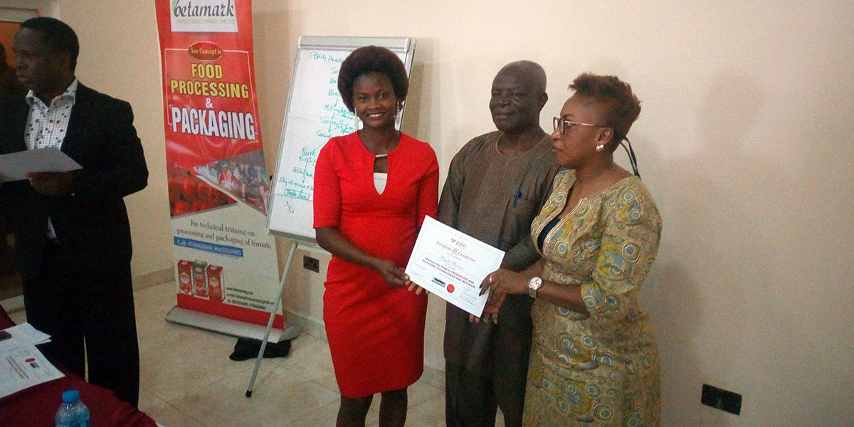 ColdHubs staff and customers participated in the Global Alliance for Improved Nutrition (GAIN), in partnership with USAID and Rockefeller Foundation, three days training on the processing and packaging of tomatoes. &nbsp;During the training, differe…