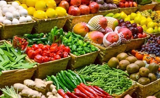 The Rise and Fall of Perishable Food Prices: Influences and ...