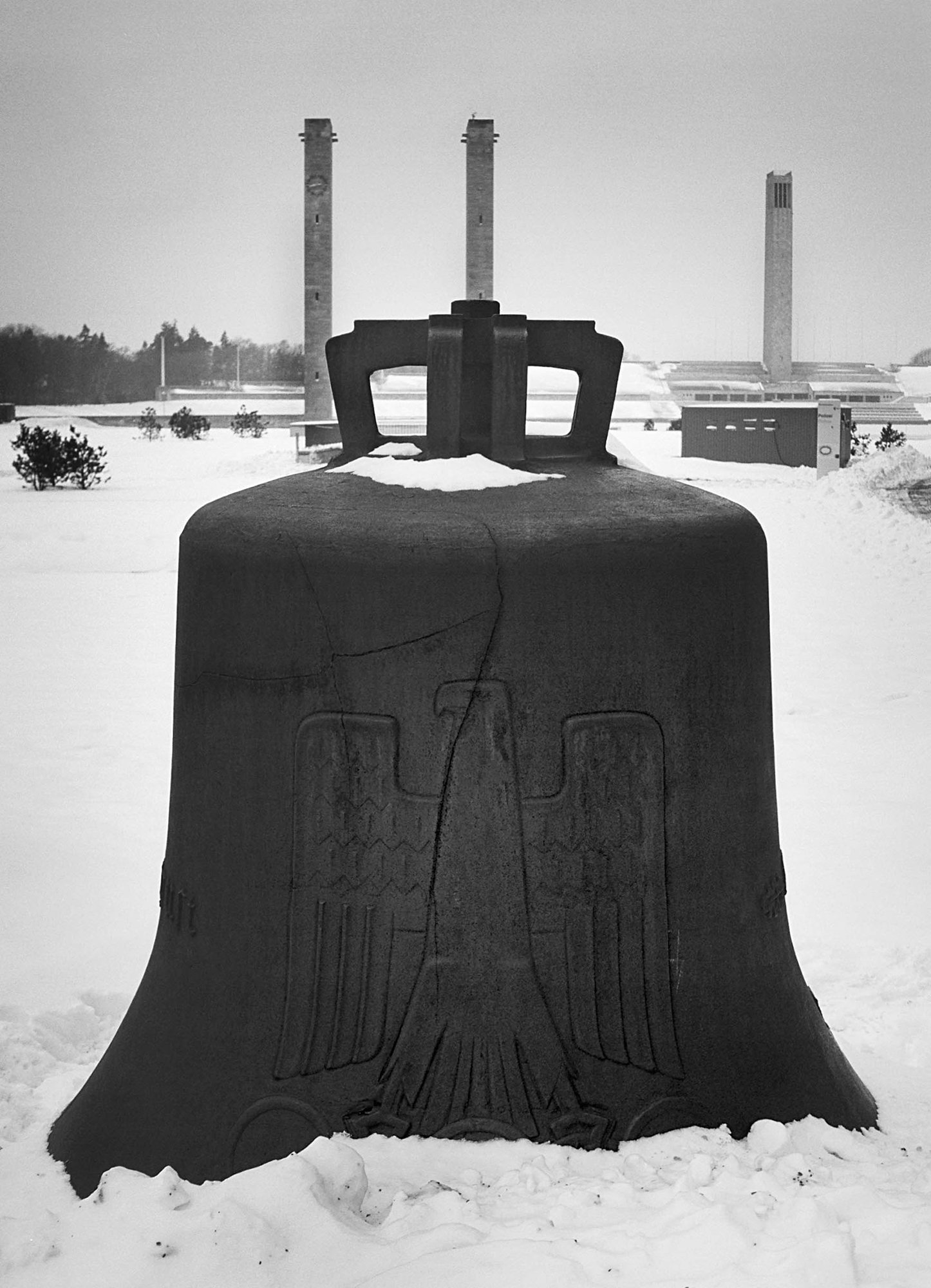 1936 Olympia Glocke, 2010.jpg