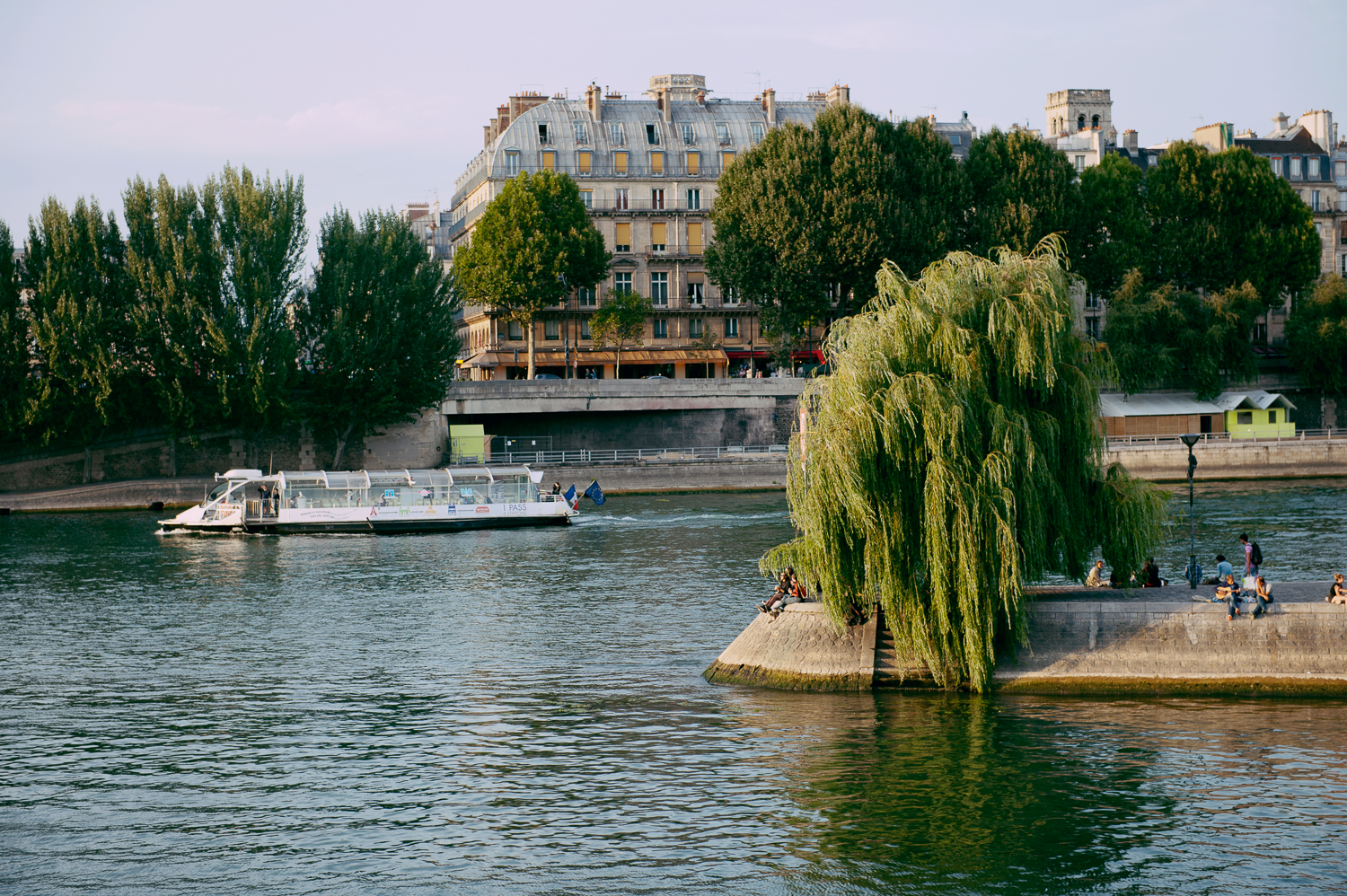 Paris_b_004.jpg
