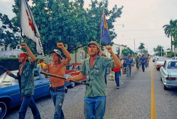Vietnam veteran protestors at the 1972 Republican National Convention. Photographed by Tony Schweikle.