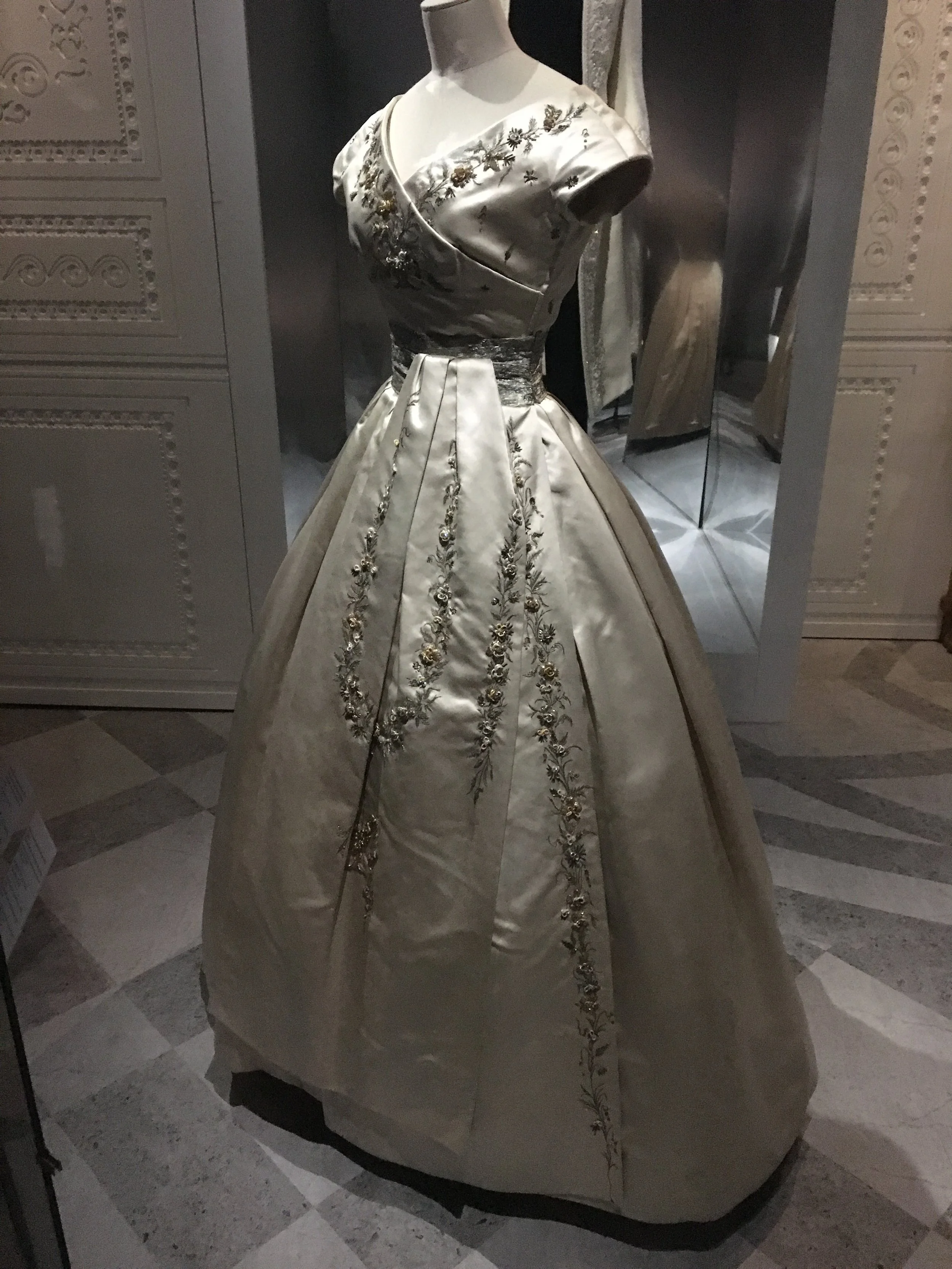 'Soiree Fleurie', Christian Dior, HC A/W 1955