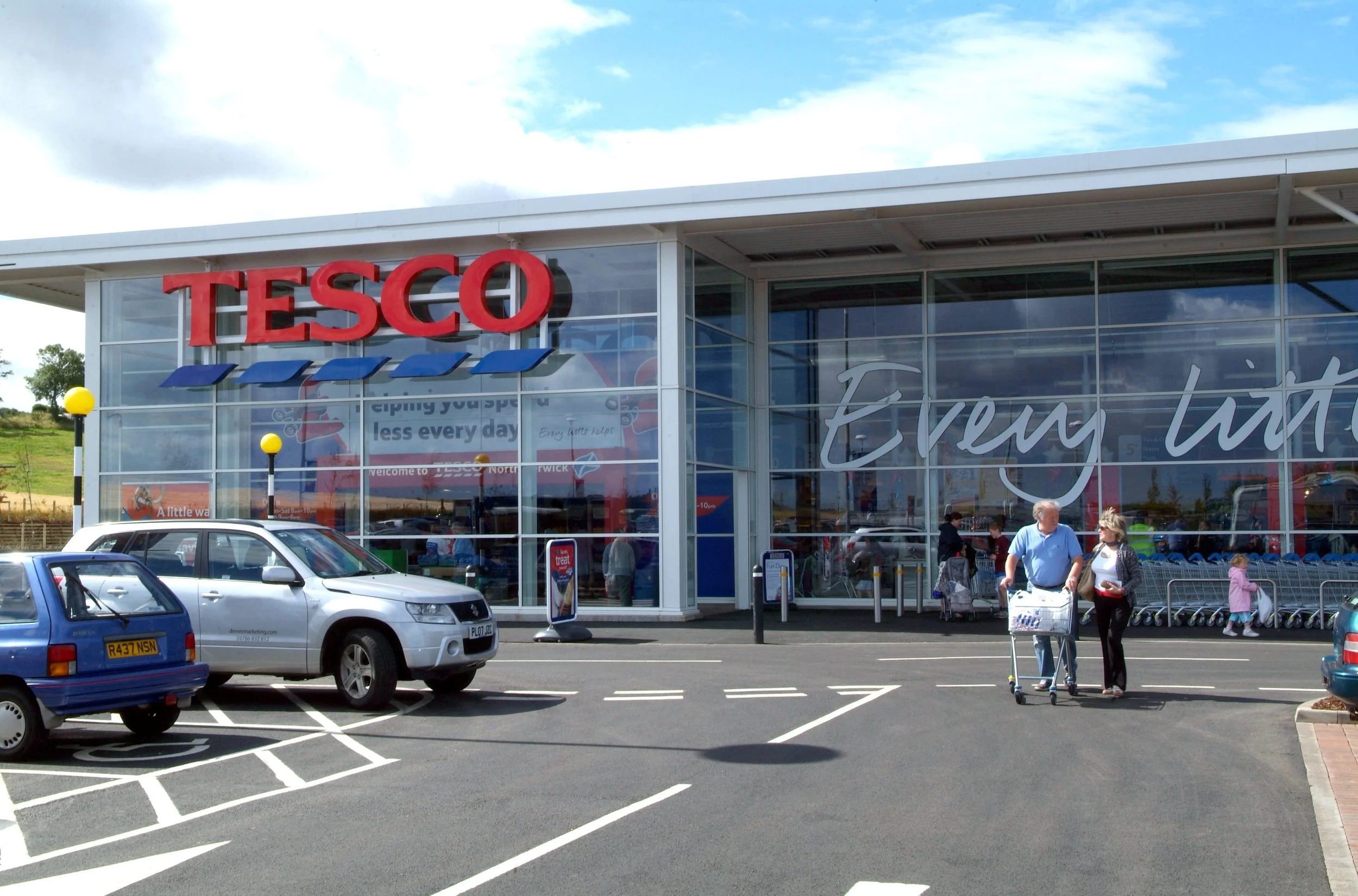 tesco-store-front.jpg