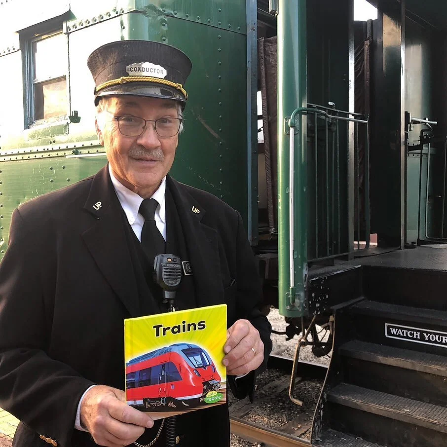 All aboard!
.
.
.
.
#trainbook #trainbooksforkids