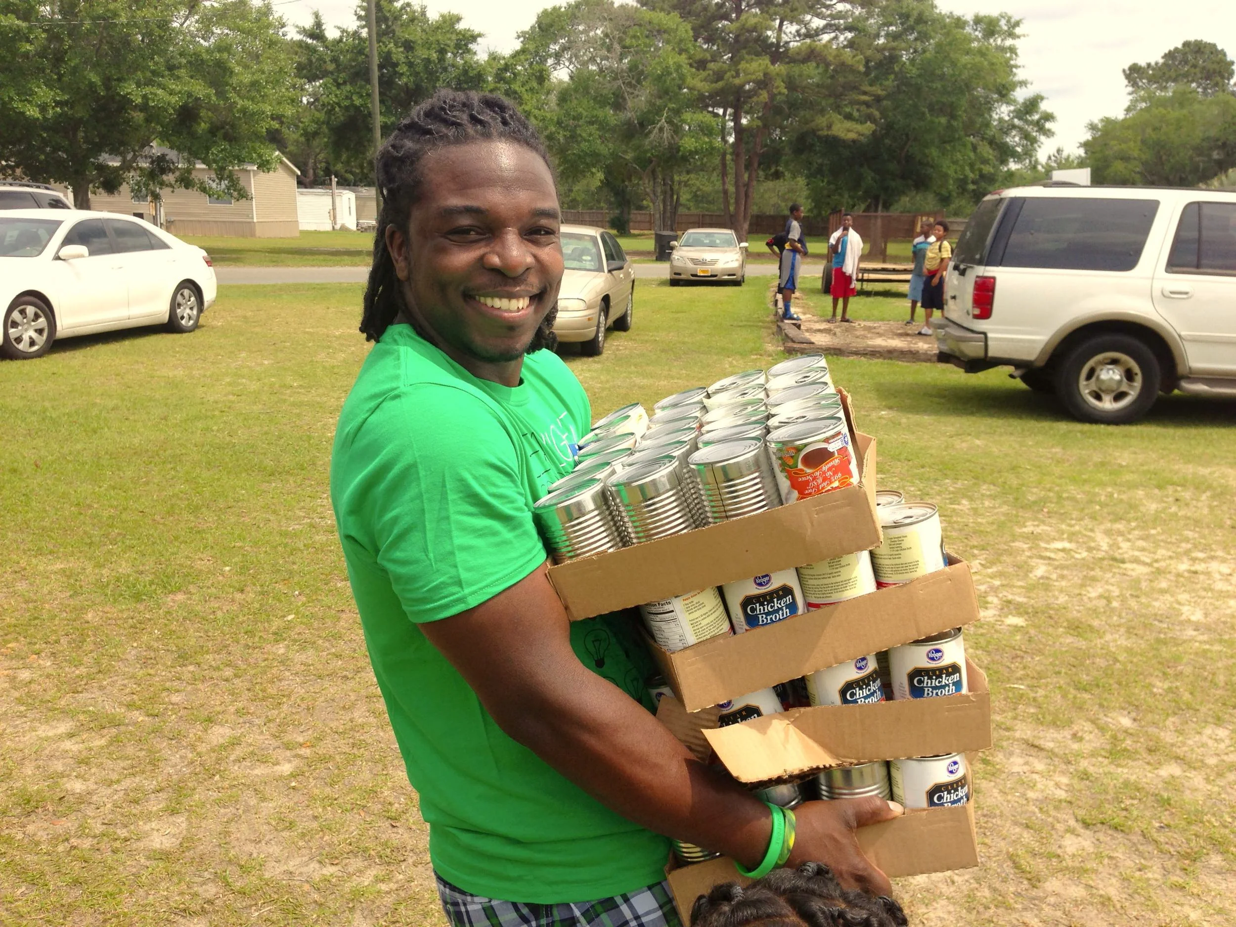 Tallahassee residents serve others through Project Backyard