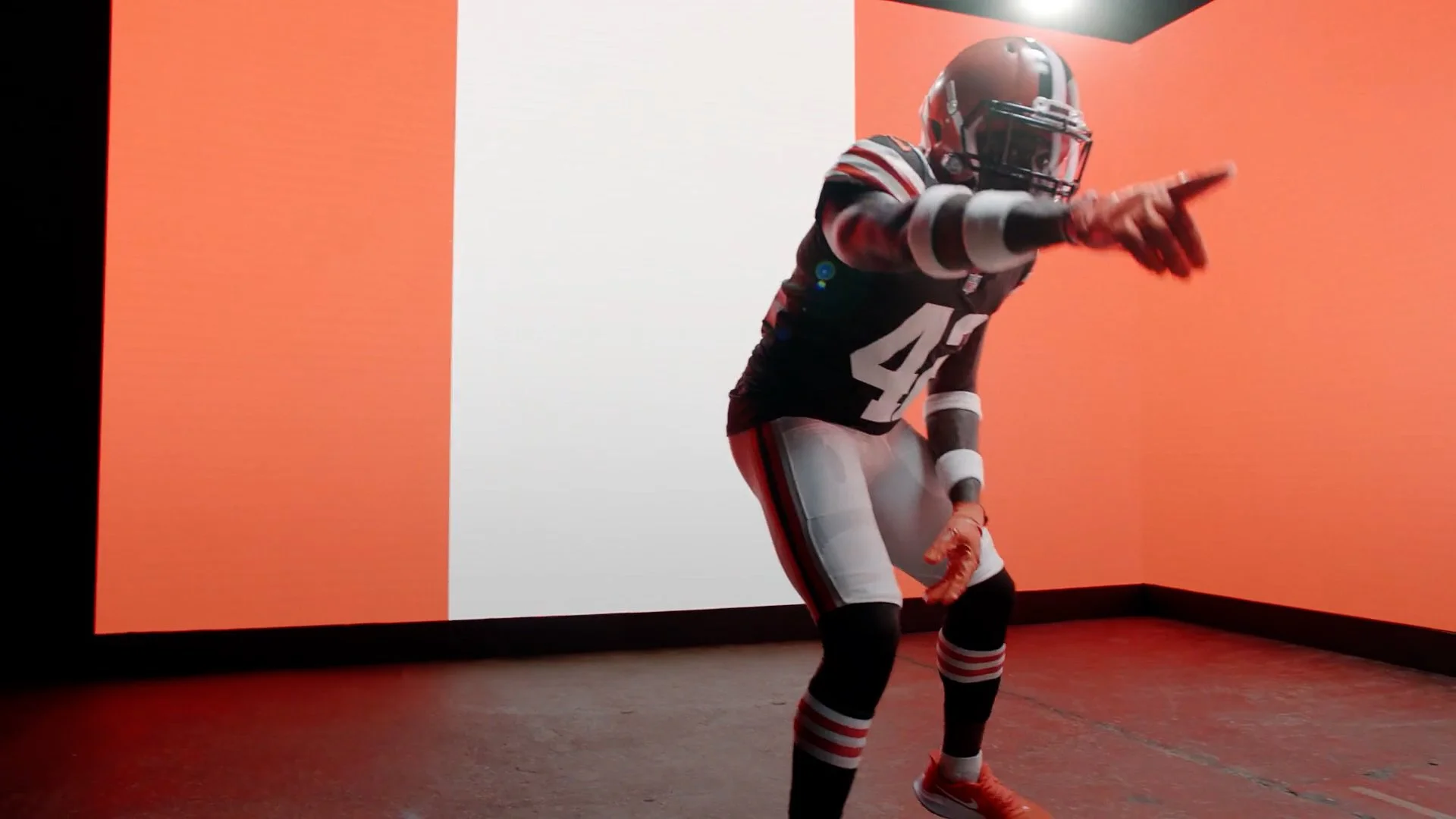 cleveland_strong___cleveland_browns (1080p).mp4.00_00_58_02.Still009.jpg