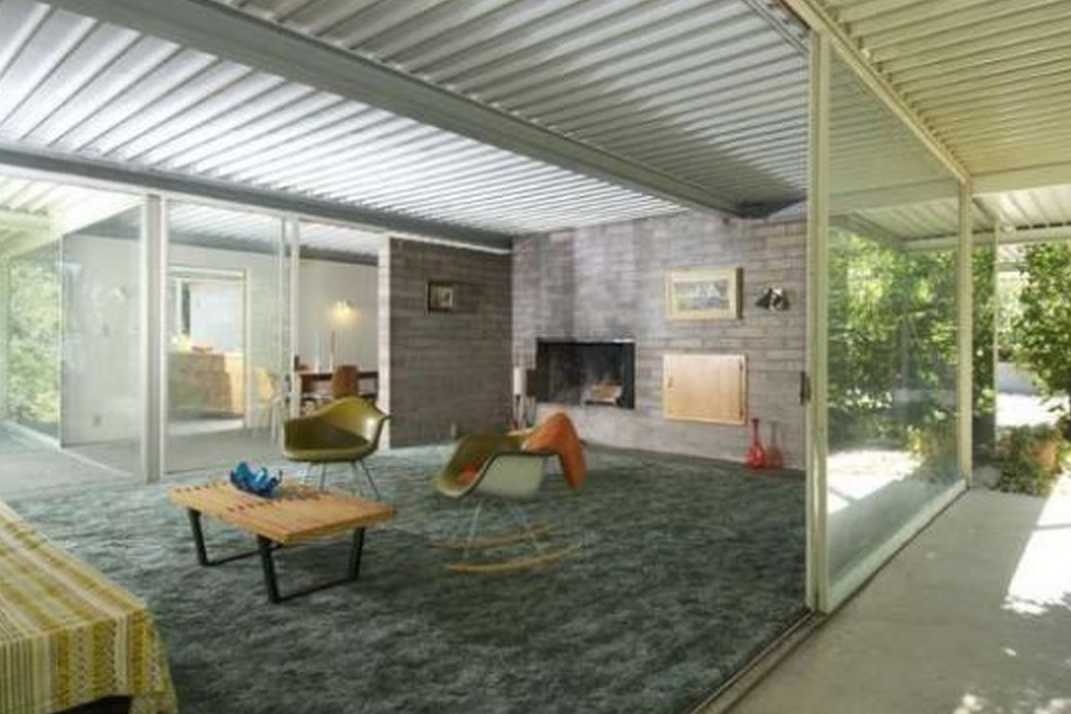 10300 Haines Canyon AveSold:&nbsp;$559,000