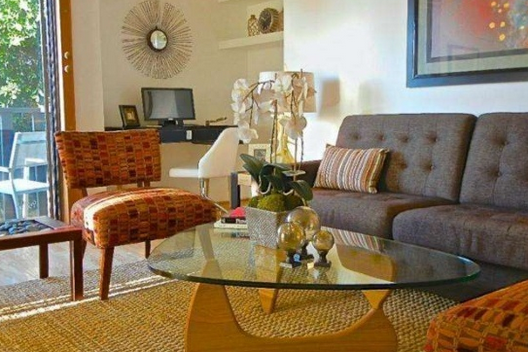 302 Ashland Ave #201Sold: $940,000