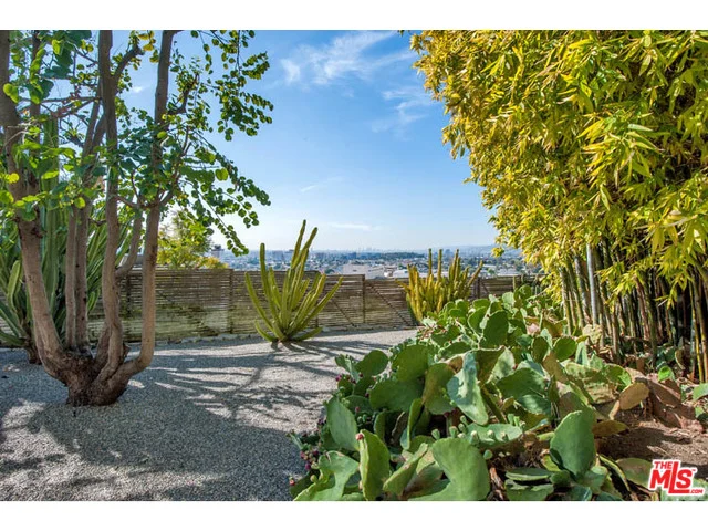 3869 Franklin Ave1,575,000
