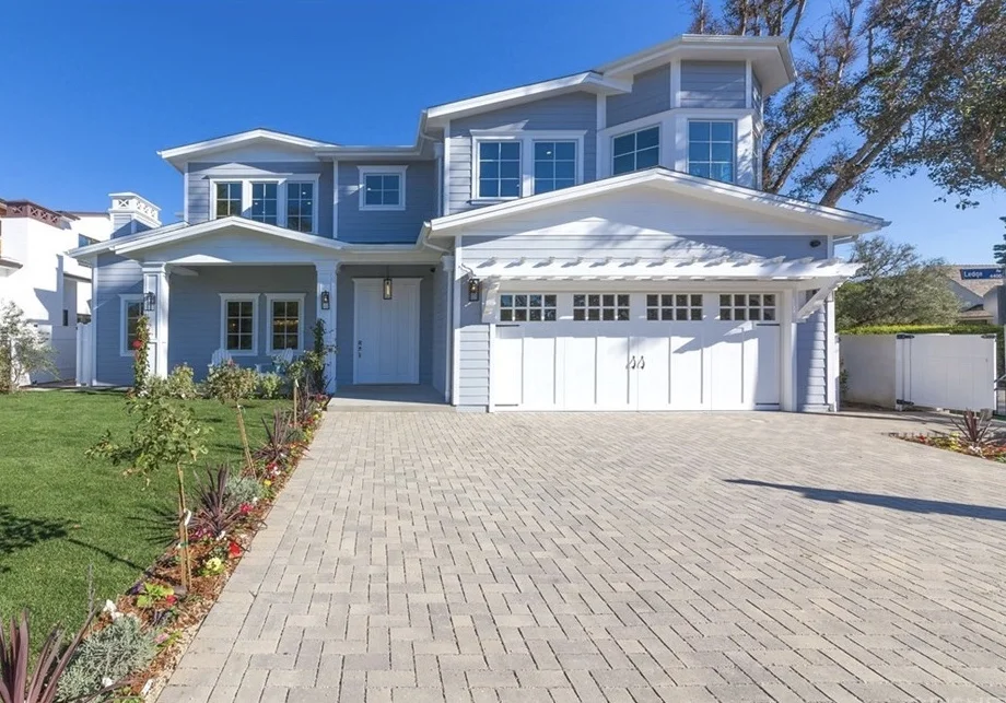 4402 Ledge Ave$3,000,000