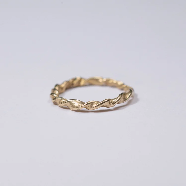 Twist Ring.jpg