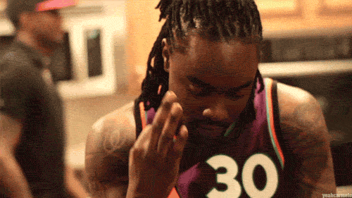 Wale1.gif