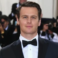 Johnathan Groff.jpg