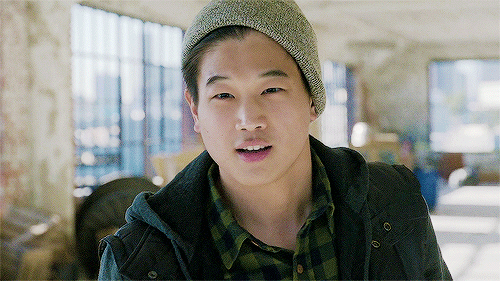 Ki Hong Lee.gif