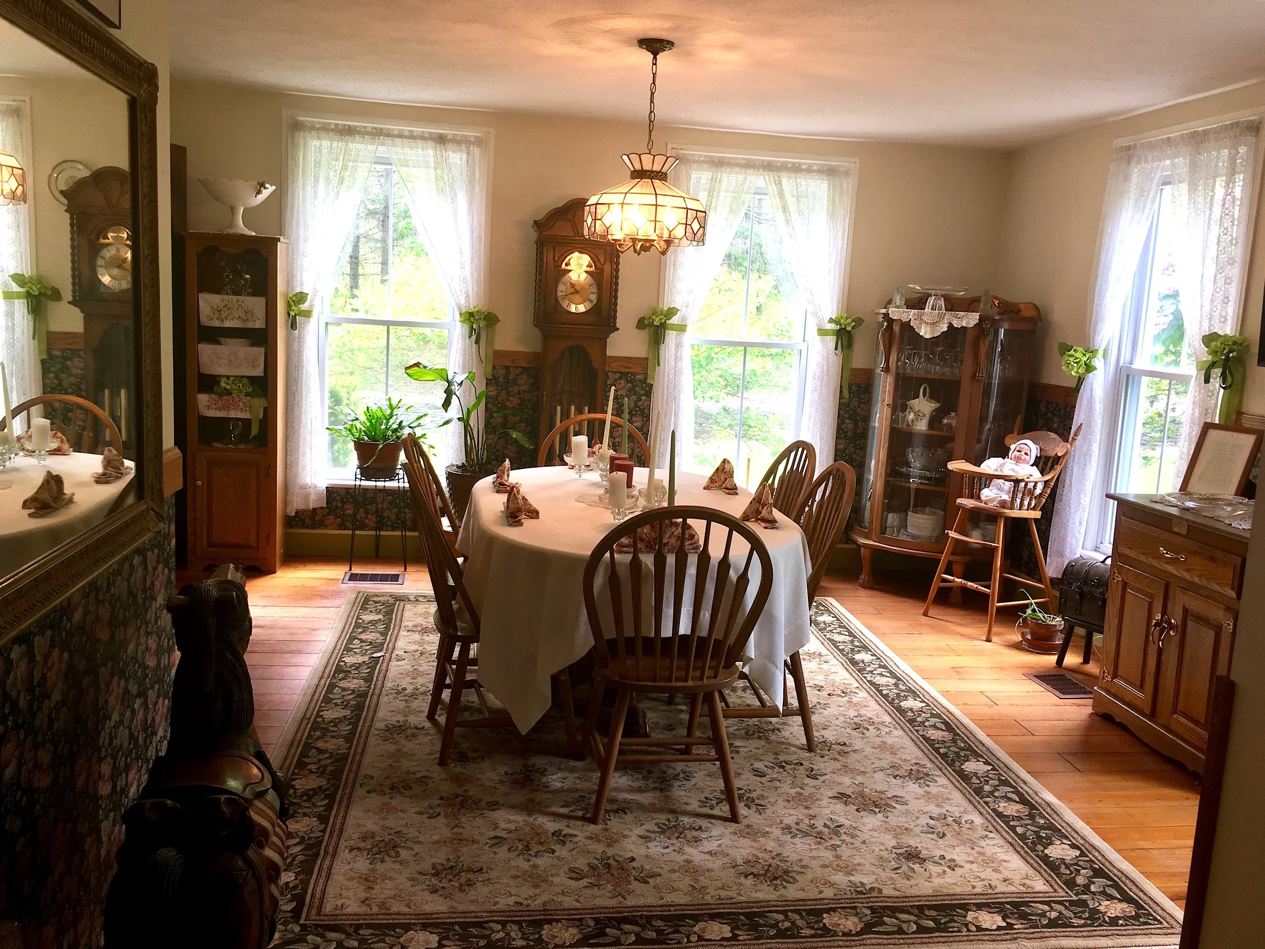 Dining Room.jpg